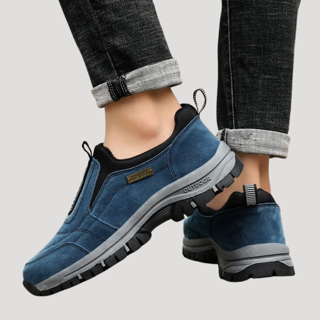 Slip-on herregangsko i outdoor-stil til vandring og fritid