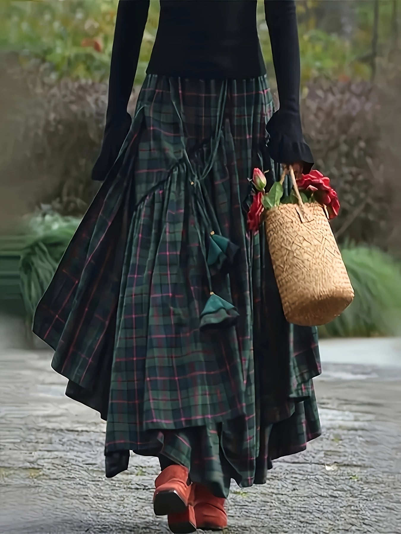Jupe longue asymétrique à carreaux avec pompons Vert et rose