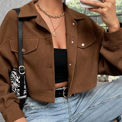 Veste courte côtelée femme, col chemise, boutonnée, poches à rabat, manches longues