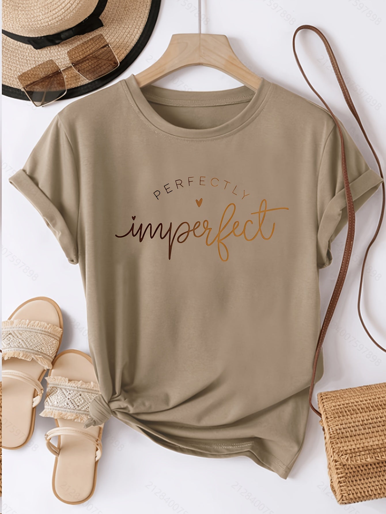 T-shirt décontracté femme à message "Perfectly Imperfect" style moderne et inspirant