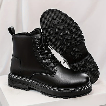 Bottines noires montantes à lacets et semelle épaisse