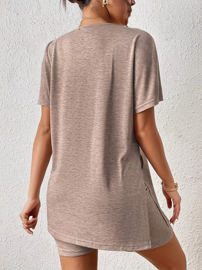 Ensemble décontracté femme short et t-shirt manches courtes style élégant, usage quotidien ou détente