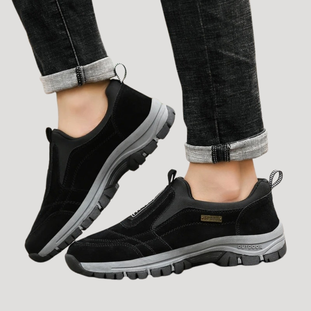 Slip-on herregangsko i outdoor-stil til vandring og fritid