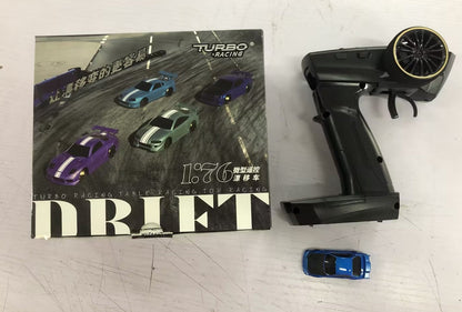 Voiture RC Drift 1:76 pour adultes et adolescents – Modèle C64, style turbo, idéale pour course sur table et drift