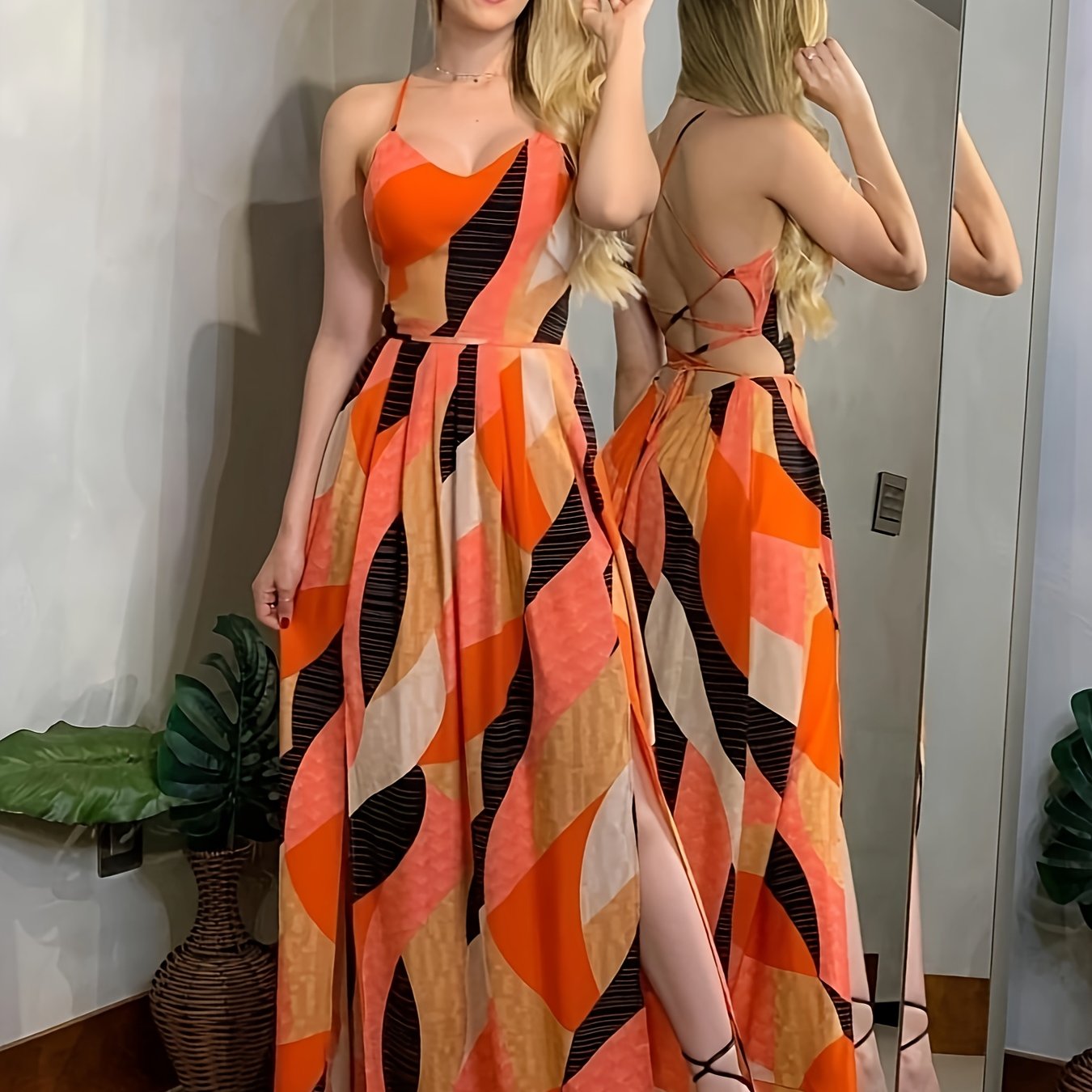 Robe longue élégante pour femme style soirée événement, motif graphique moderne, coupe flatteuse