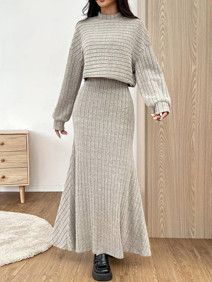 Ensemble pull court et jupe longue côtelés gris pour femme