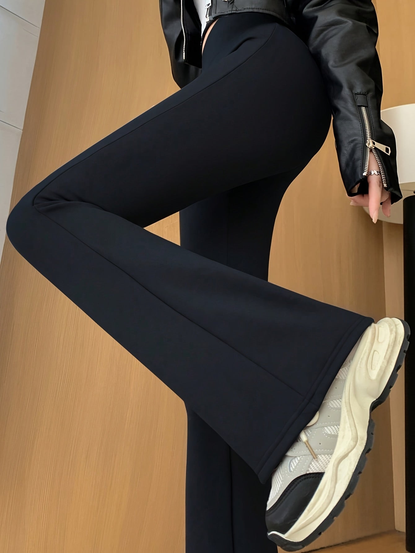 Pantalon évasé femme noir doublé chaud intérieur polaire