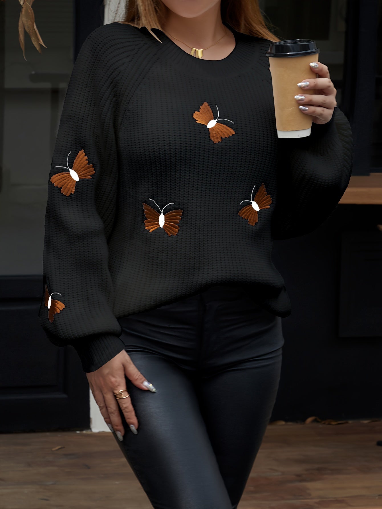Pull femme tricoté papillons brodés manches longues - Blanc ou Noir