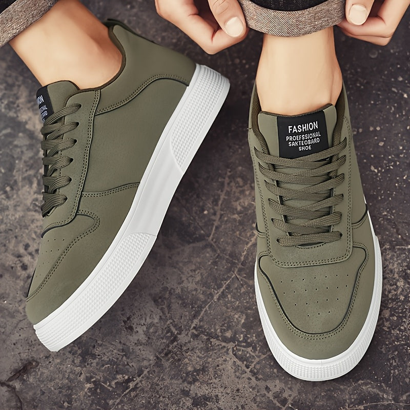 Lave herresneakers i urbant stil til daglig brug og afslappede udflugter
