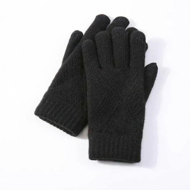 Soft Knitted Chevron-Pattern Touchscreen Gloves in a Solid Color
