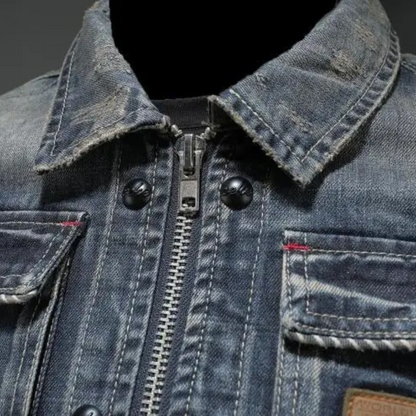 Męska klasyczna kurtka jeansowa – miejska elegancja i ponadczasowy look