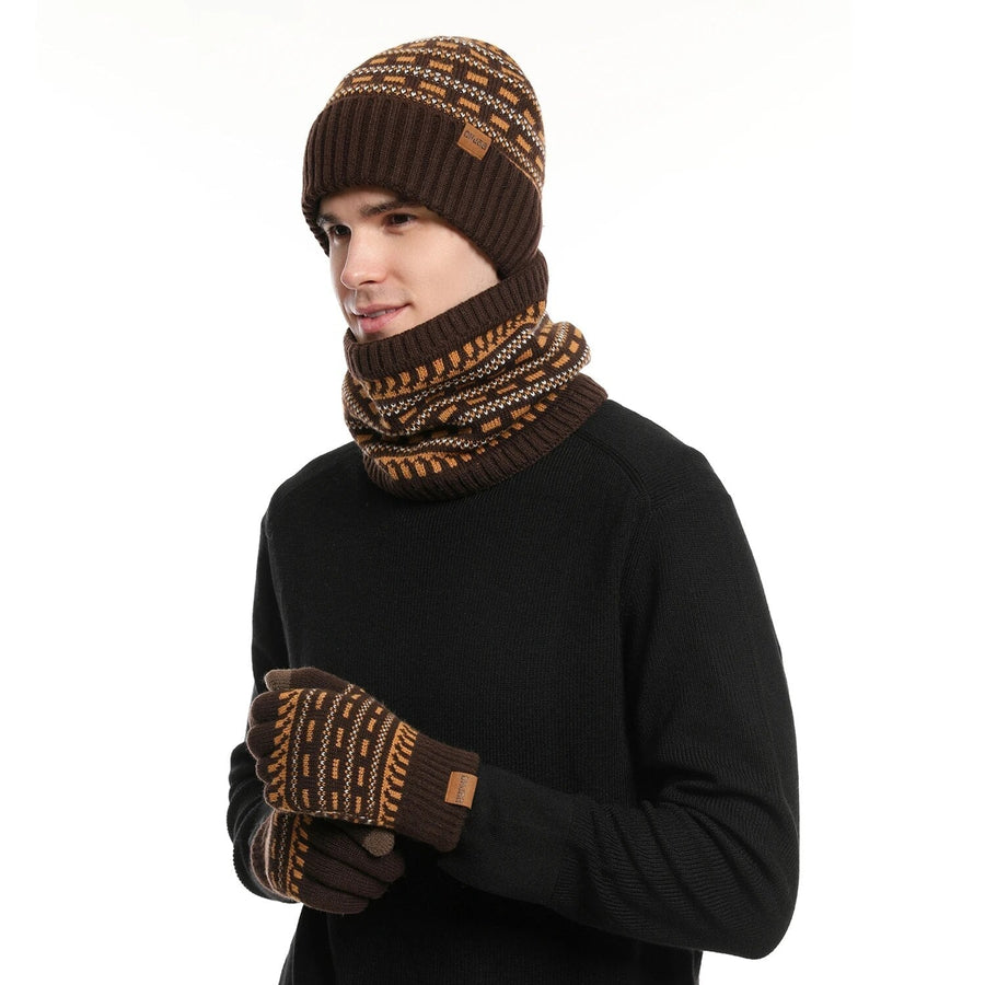 Gestricktes Winterset aus Mütze, Schal, Schlauchschal und Handschuhen mit grauem Muster