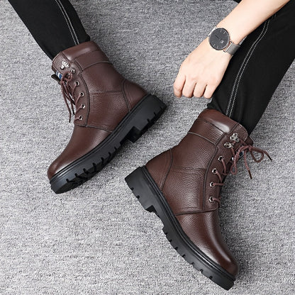 Bottes montantes homme noires à lacets semelle crantée