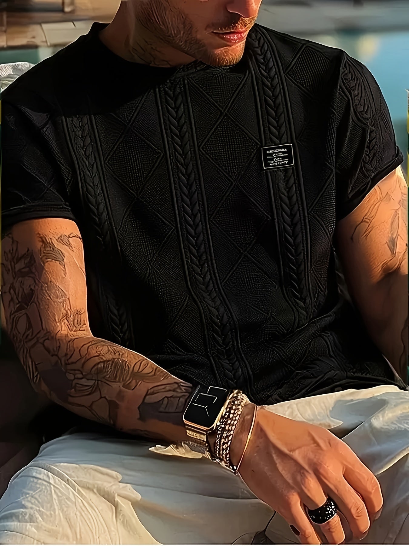 T-shirt homme style casual à motif tricot, col rond, manches courtes, idéal pour l’été