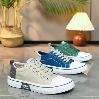 Herresneakers i afslappet urban stil til fritid og udendørs brug