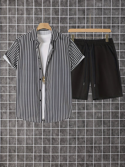 Avslappnad herroutfit med ränder, modern stil, perfekt för sommaren och semestern