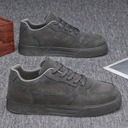 Herresneakers i afslappet urban stil til hverdag