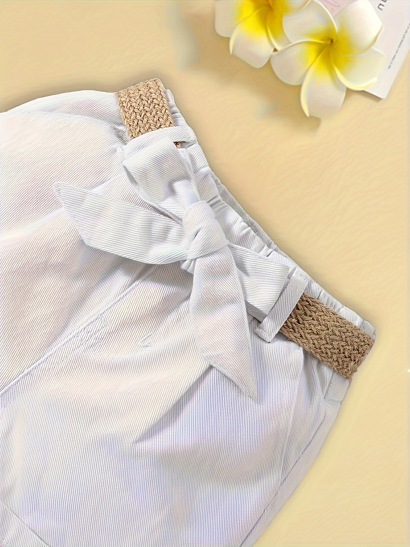Short taille haute femme style paperbag avec ceinture et nœud élégant pour l'été