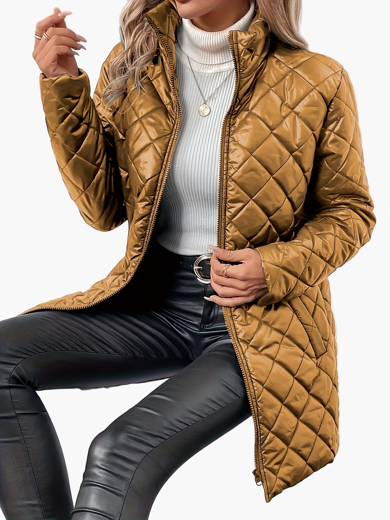 Lang quiltet kåpe for dame i urban chic stil til vinteren