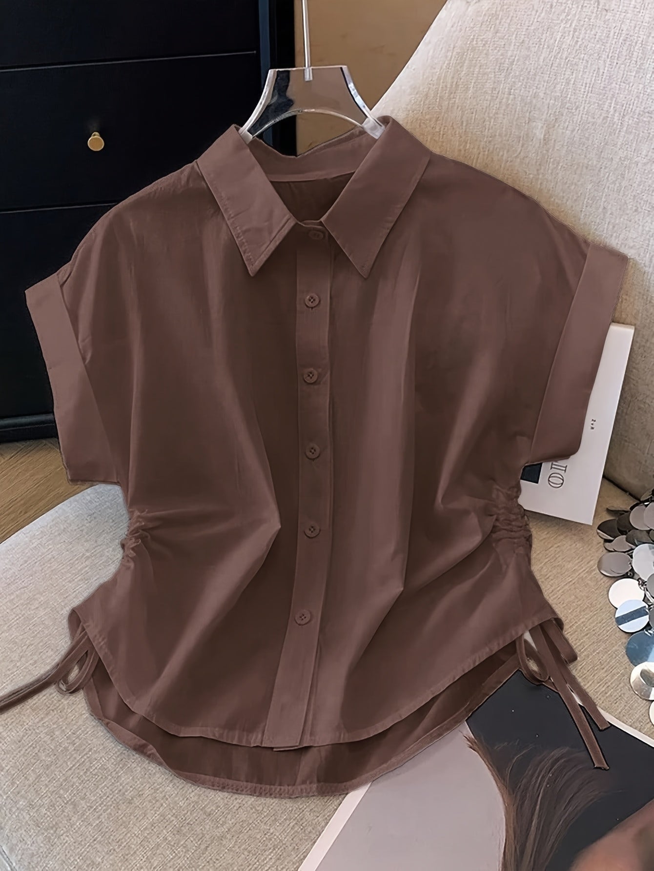 Chemise Femme Manches Courtes Élégante à Boutons Style Moderne