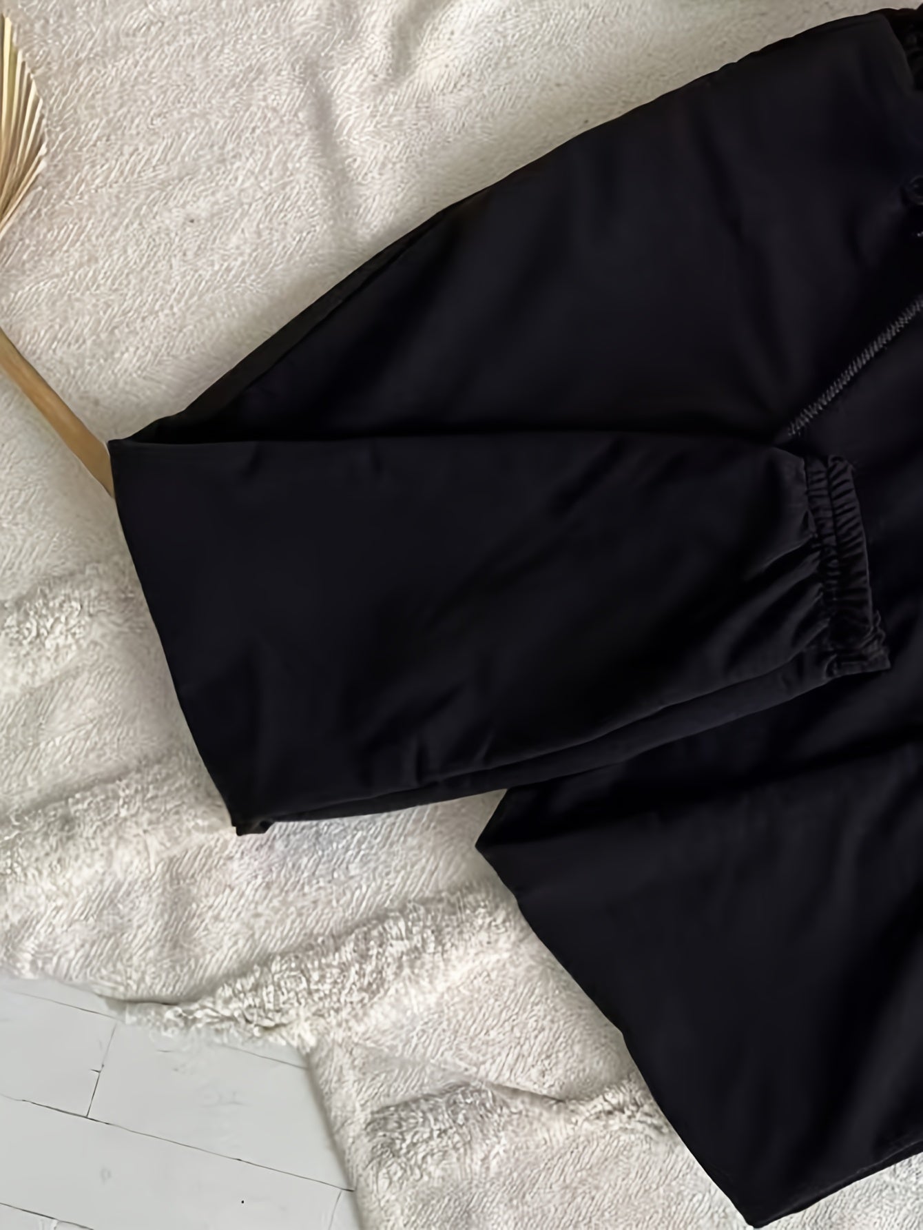 Ensemble Crop Top Manches Longues et Pantalon de Jogging Noir pour Femme, avec Cordon de Serrage