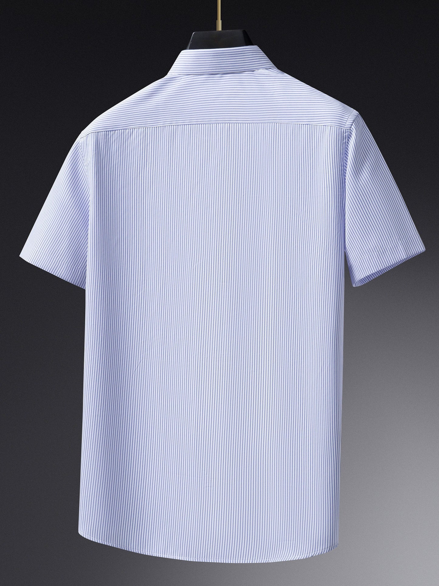 Chemise habillée à manches courtes pour homme style business à rayures fines