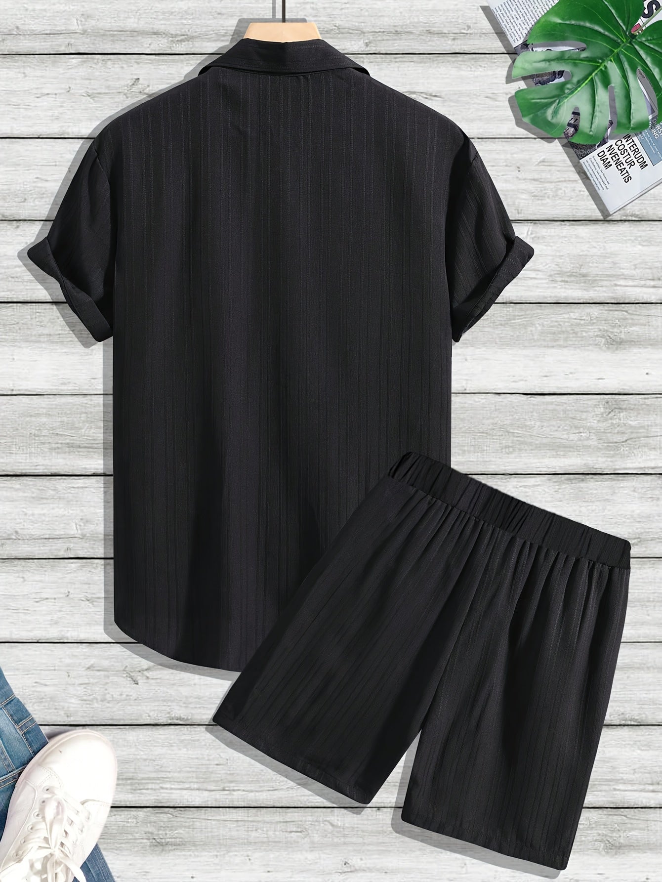 Lässiges Sommeroutfit für Herren, Kurzarmhemd und Shorts, urbaner Stil, ideal für den Sommer