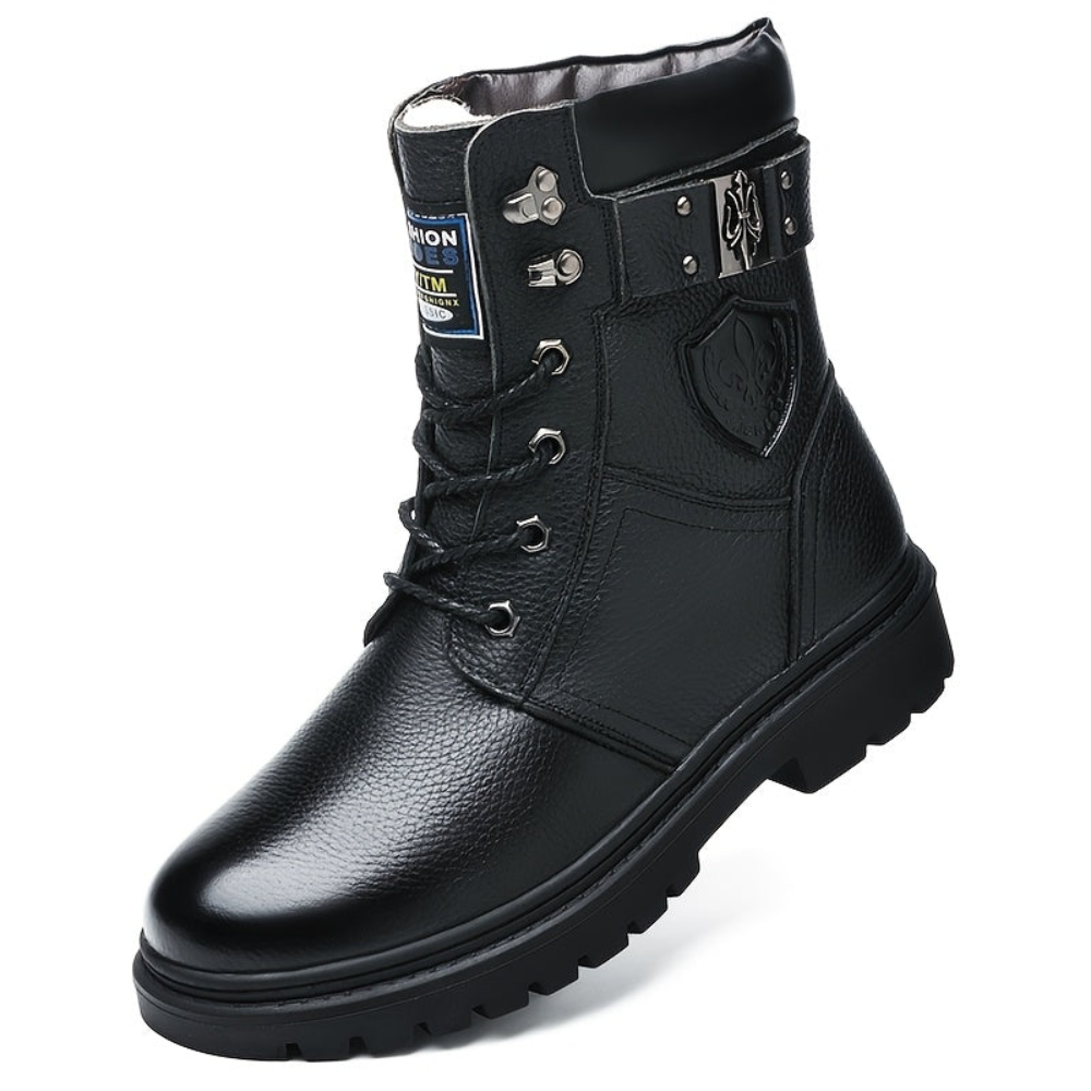 Bottes montantes homme noires à lacets semelle crantée