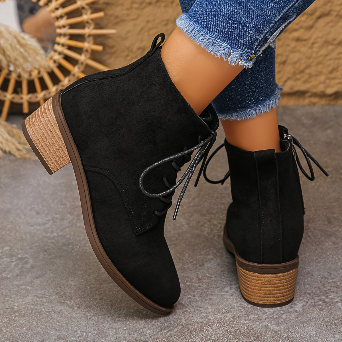 Bottes courtes à lacets pour femme – Plusieurs couleurs disponibles