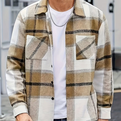 Chemise à carreaux homme coupe décontractée avec poches boutonnées marron clair et blanc