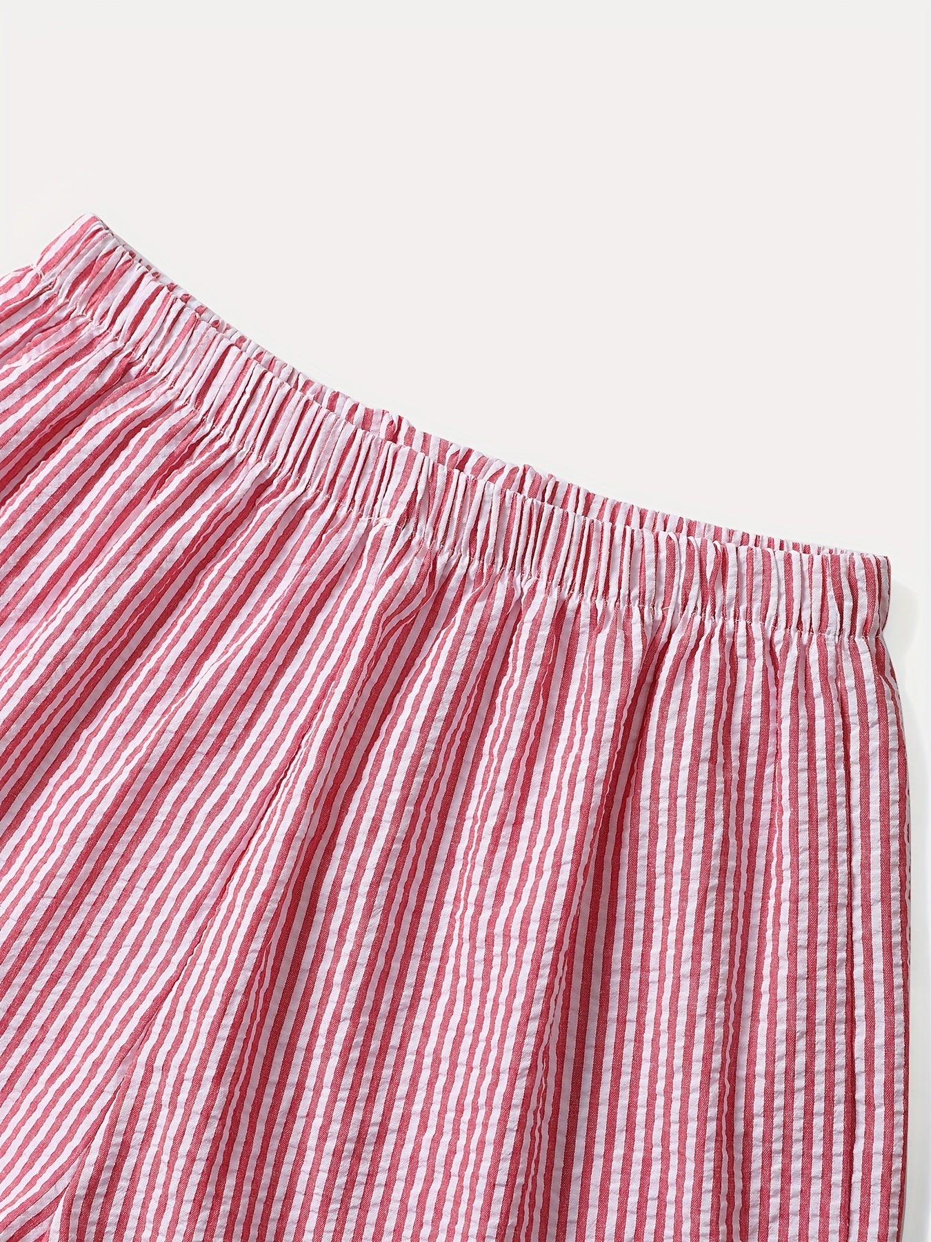 Short élégant à rayures pour femme, style décontracté idéal pour l'été
