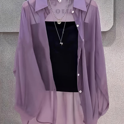 Løs transparent skjorte med undertrøje – Kvinde – Moderne stil til elegante lag-på-lag looks