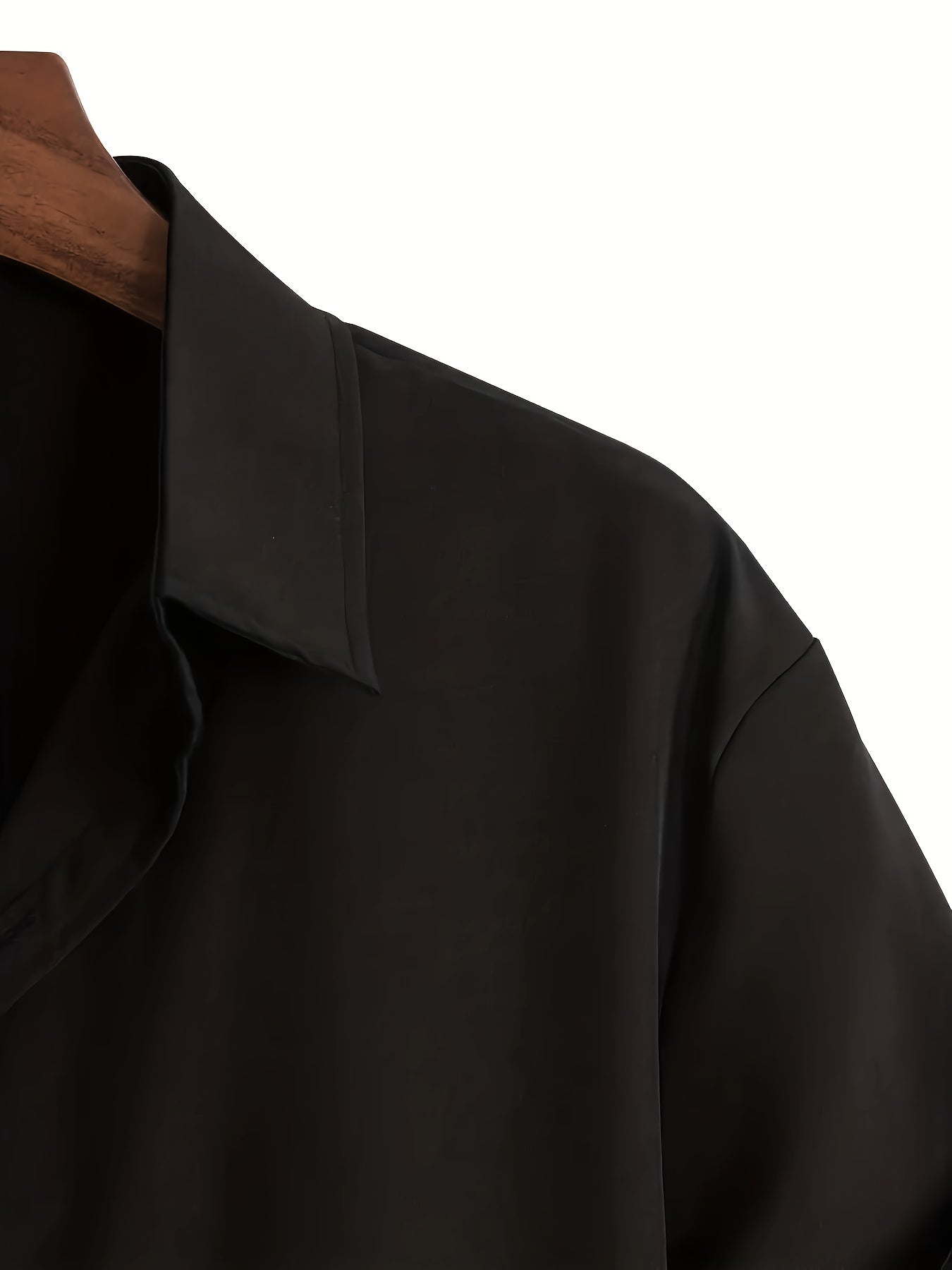Casual kortærmet skjorte til mænd - elegant stil, ideel til sommeren
