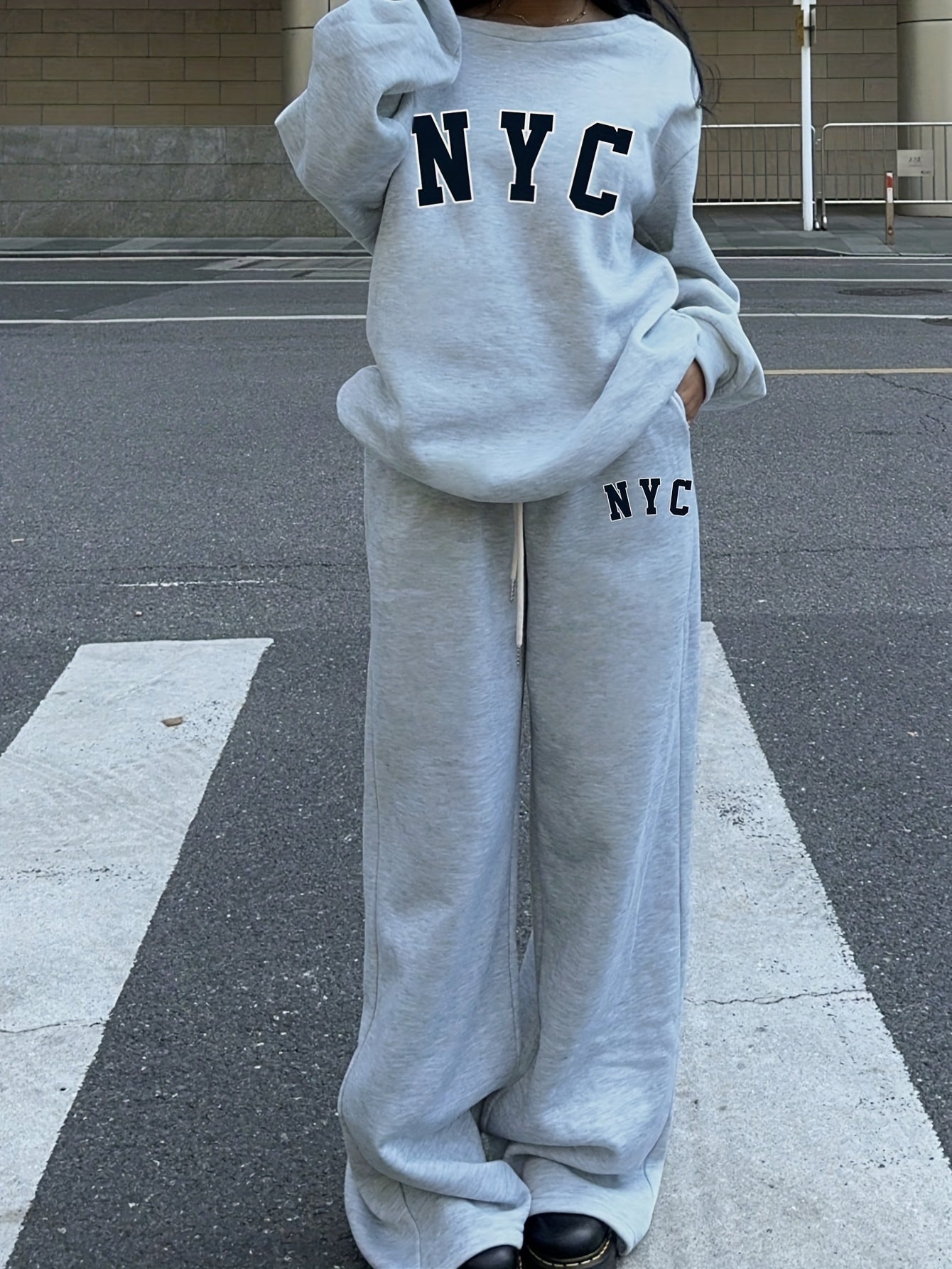 Ensemble survêtement femme gris clair décontracté avec impression NYC