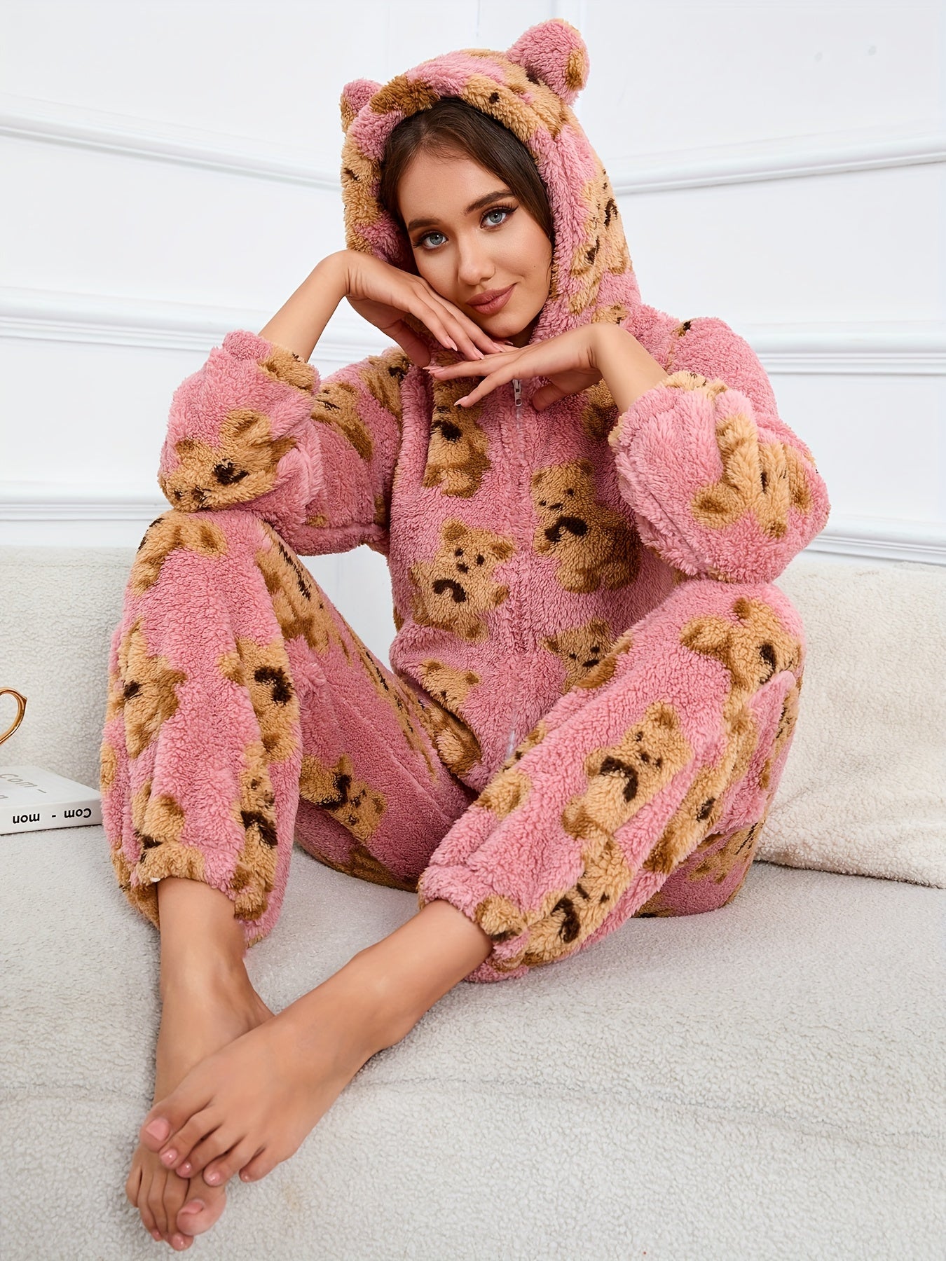 Combinaison Pyjama Polaire Femme à Capuche Ourson ou Pois Colorés Fermeture Éclair