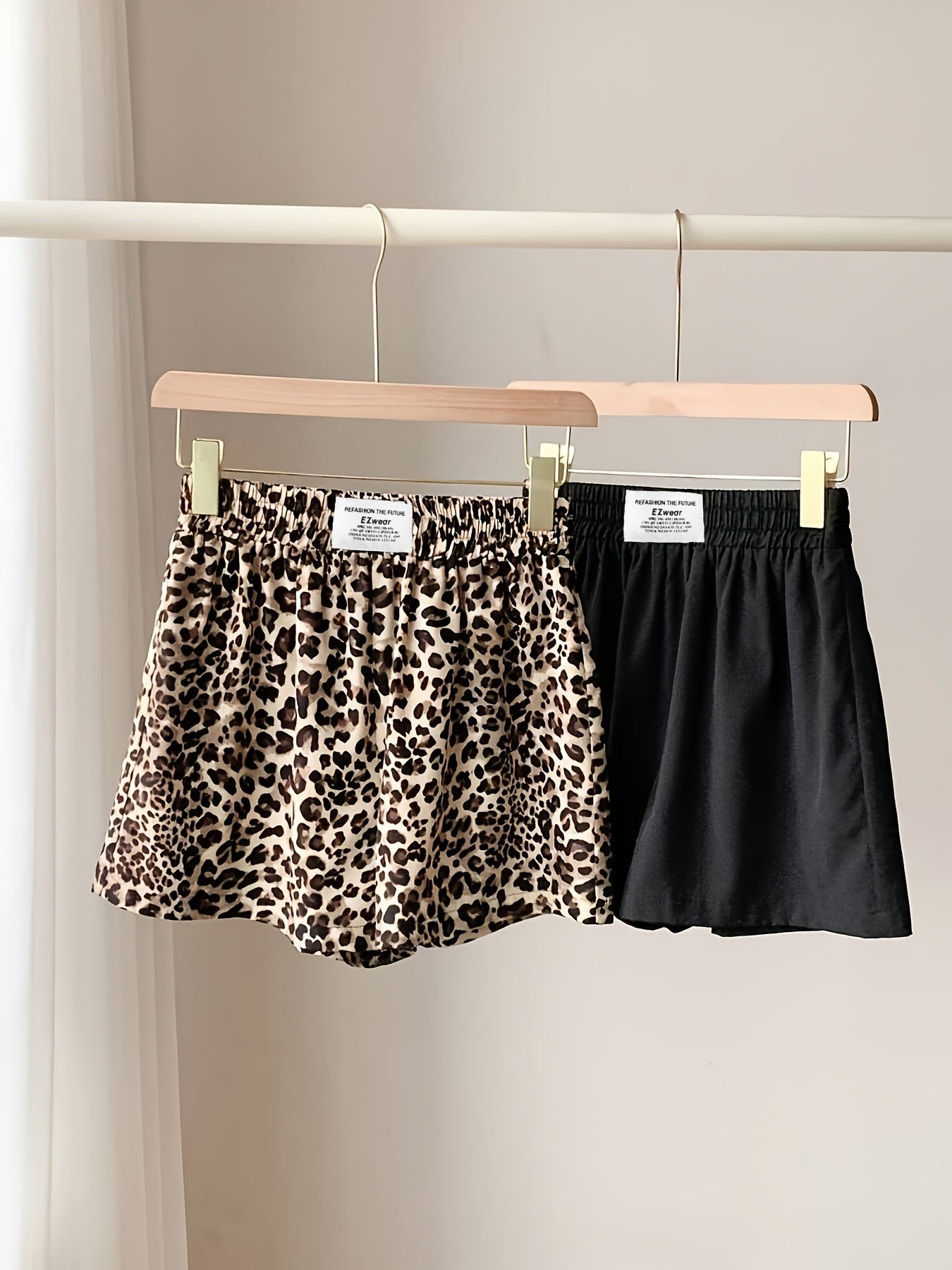 Shorts décontractés femme style léopard et uni parfaits pour l'été