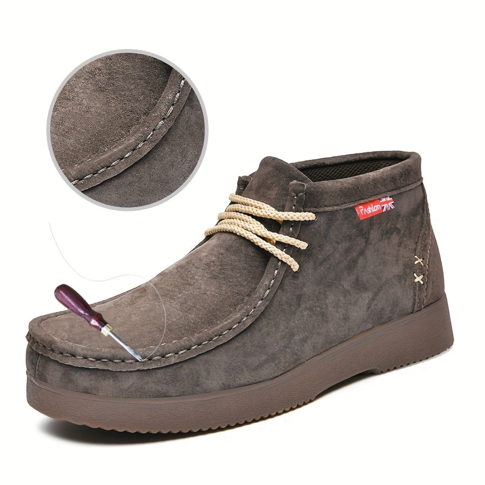 Chaussures montantes homme aspect daim lacets beiges semelle crantée