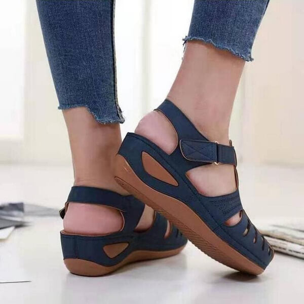 Sandales à enfiler confort compensées pour femmes – Style chic et usage quotidien