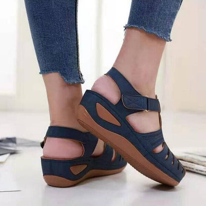 Sandales à enfiler confort compensées pour femmes – Style chic et usage quotidien