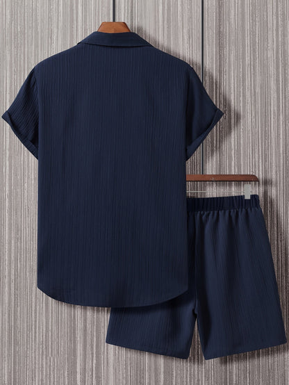Lässiges Sommeroutfit für Herren, Kurzarmhemd und Shorts, urbaner Stil, ideal für den Sommer
