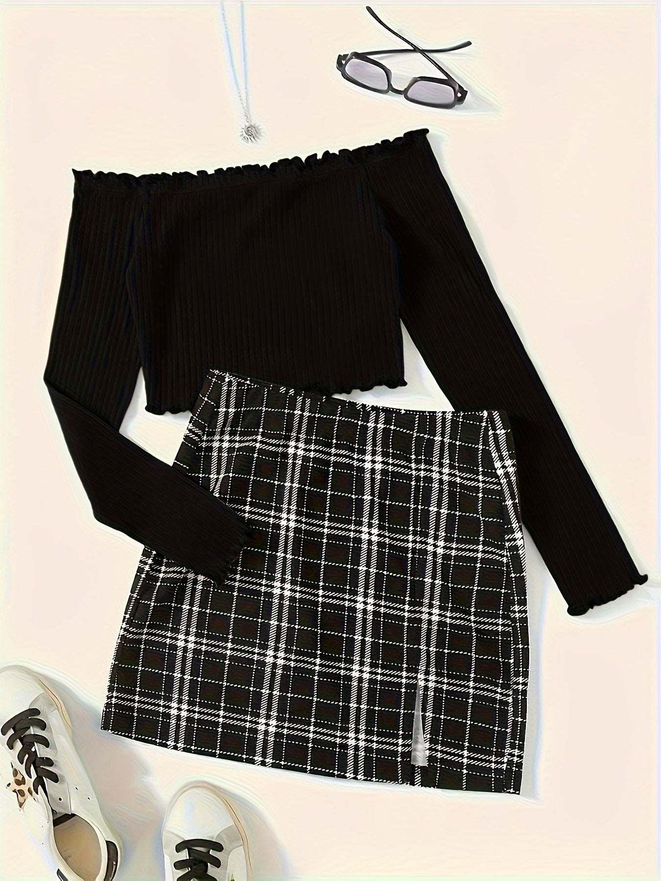 Conjunto de dos piezas para mujer estilo elegante falda a cuadros y top con hombros descubiertos para salidas primaverales y estivales