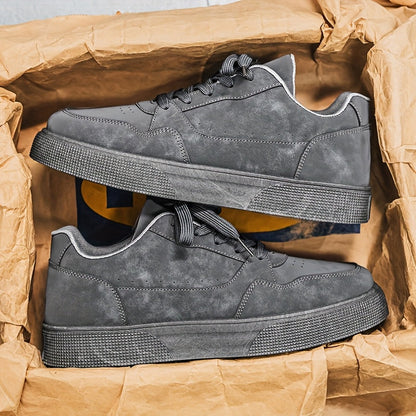 Herresneakers i afslappet urban stil til hverdag