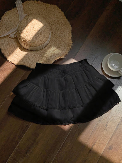 Bohemian-style ruffled mini skirt for women - Elegant and summery