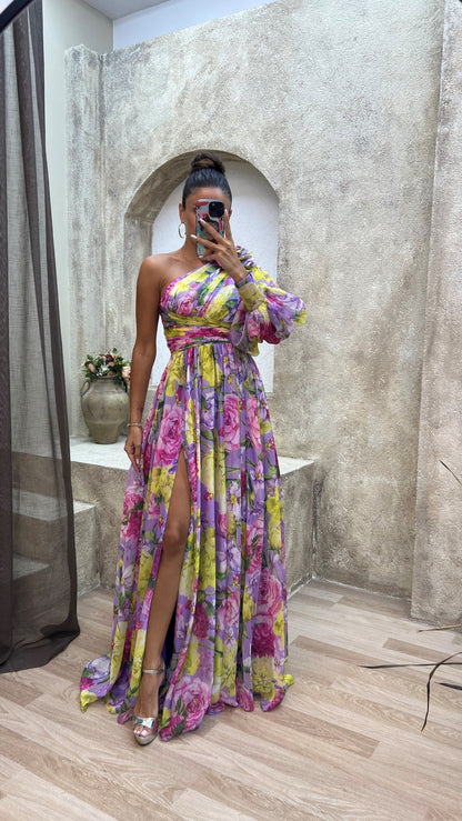 Robe de soirée femme à épaules dénudées, style floral chic, élégante pour événements et occasions estivales