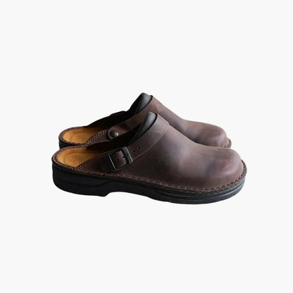 Bekväma herrtofflor att dra på, klassisk stil för vardagsbruk