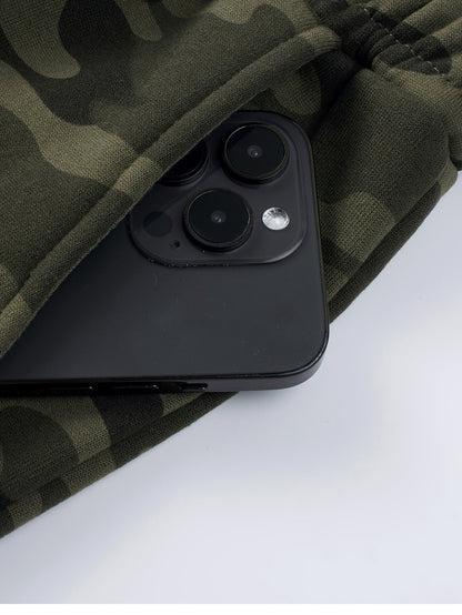 Ensemble survêtement camouflage kaki et noir homme avec veste à capuche zippée