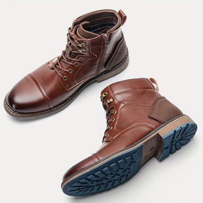 Bottes montantes pour homme marron avec lacets et semelle bleue contrastante