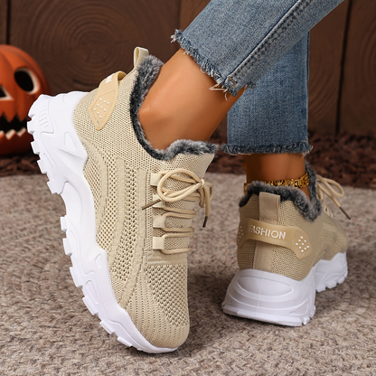Baskets montantes femme en maille avec doublure douce et lacets