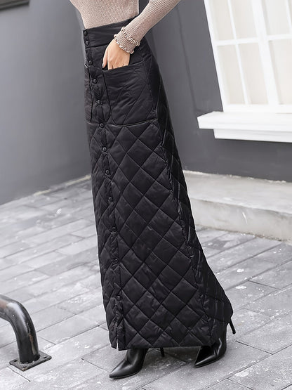 Jupe longue matelassée noire boutonnée taille haute pour femme