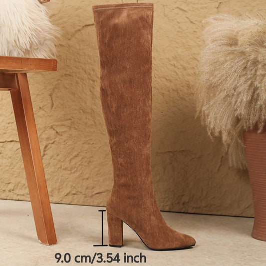 Bottes hautes marron à talon carré et bout pointu